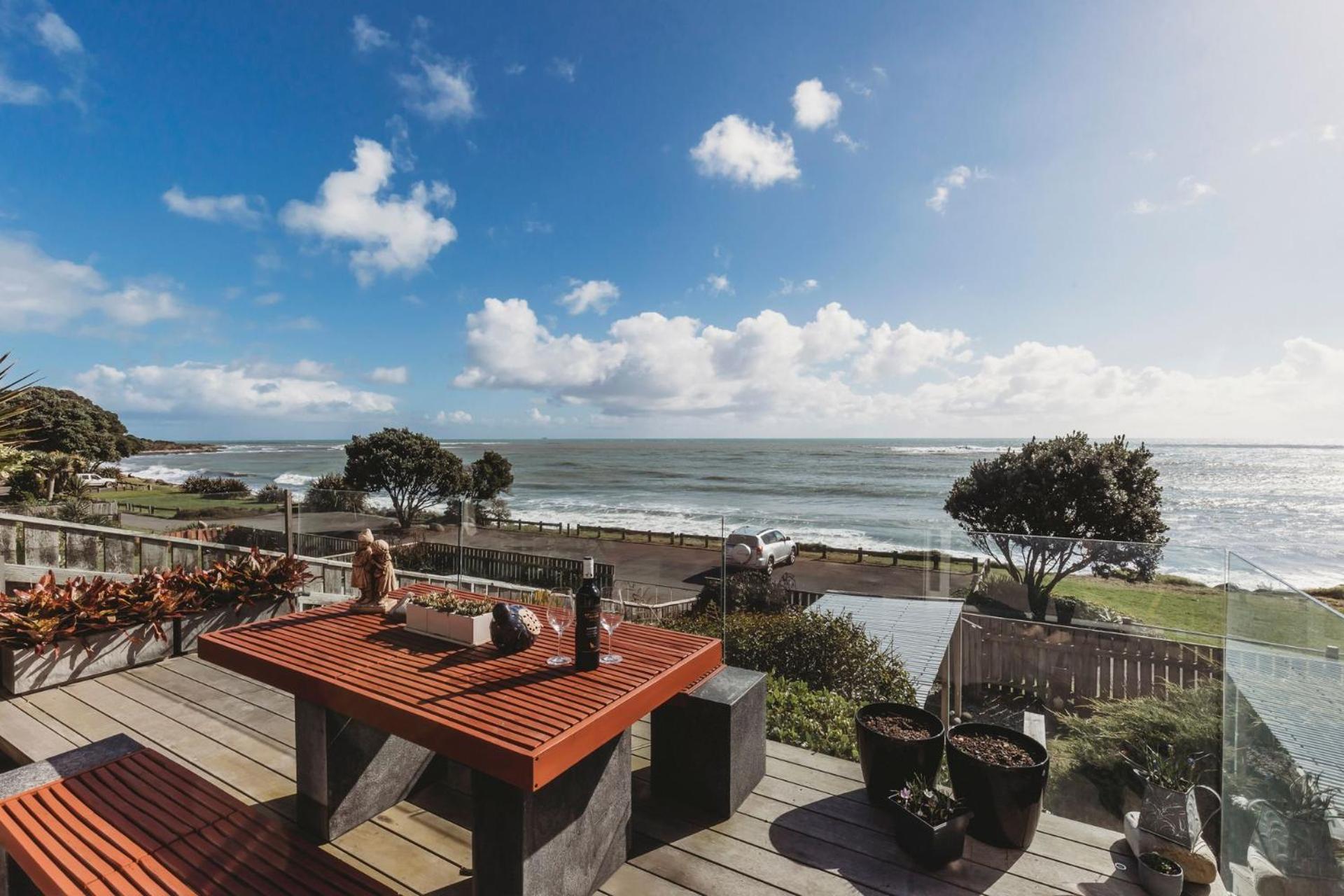 Апартаменты Te Moana Waterfront Нью-Плимут Экстерьер фото